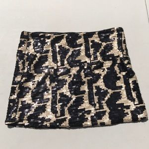 Sequin Mini Skirt ✨